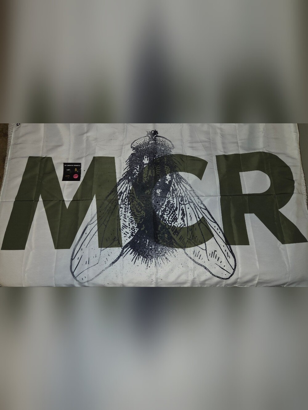 Official My Chemical Romance Tour Limited Edition 'Swarm' Flag & Buttons BUNDLE